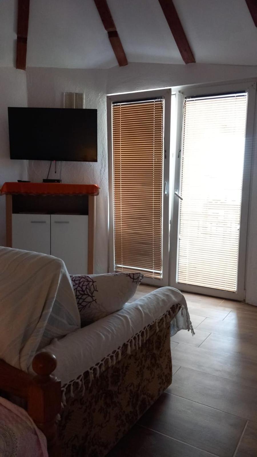 Ferienwohnung Danica Karlobag Exterior foto